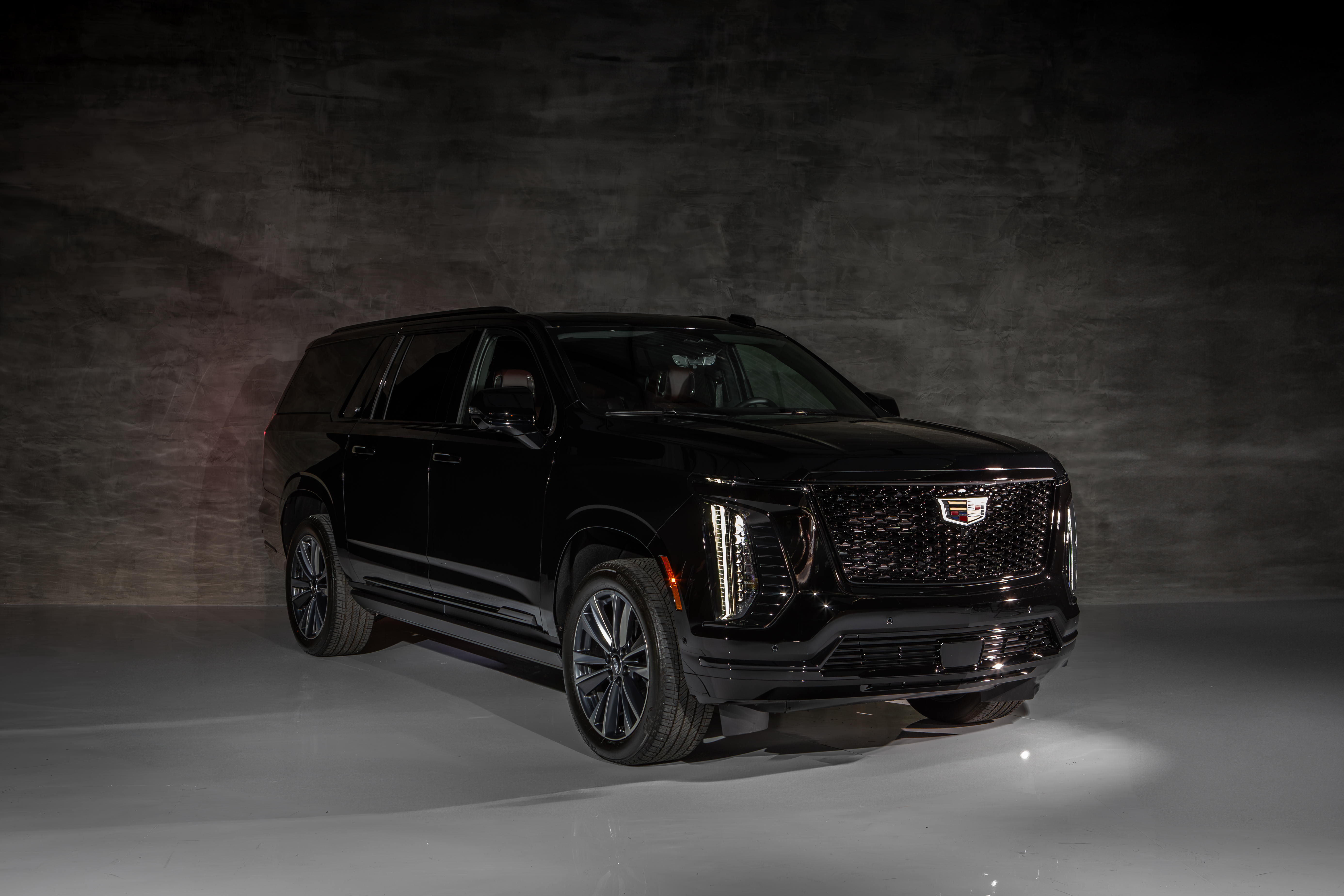 CADILLAC_ESCALADE_2025-2