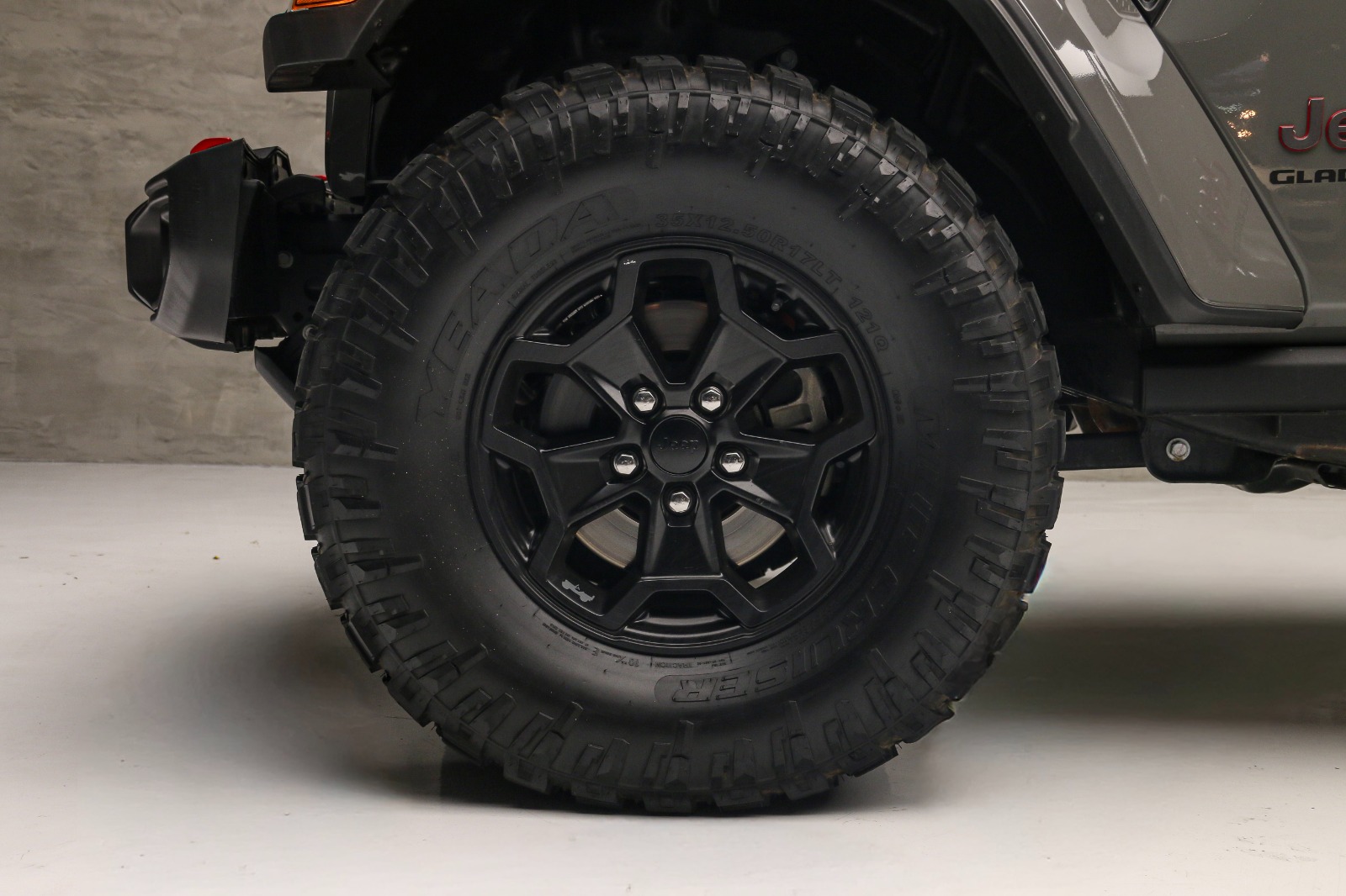 WhatsApp Image 2025-10-13 at 17.08.58 (1)