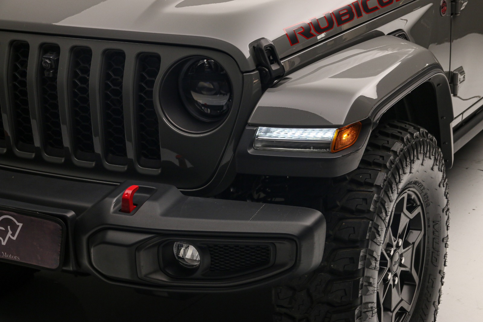 WhatsApp Image 2025-10-13 at 17.09.01