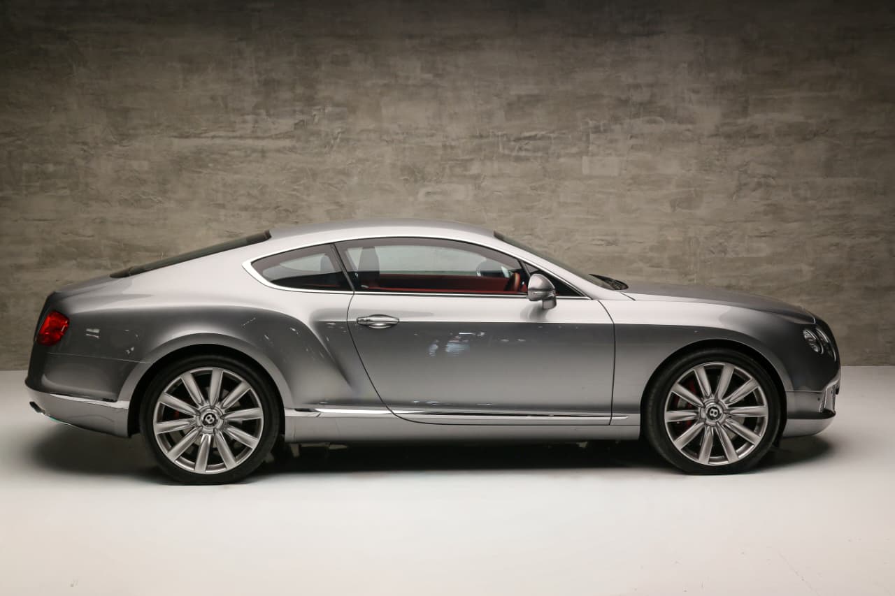 WhatsApp Image 2025-10-26 at 17.43.11