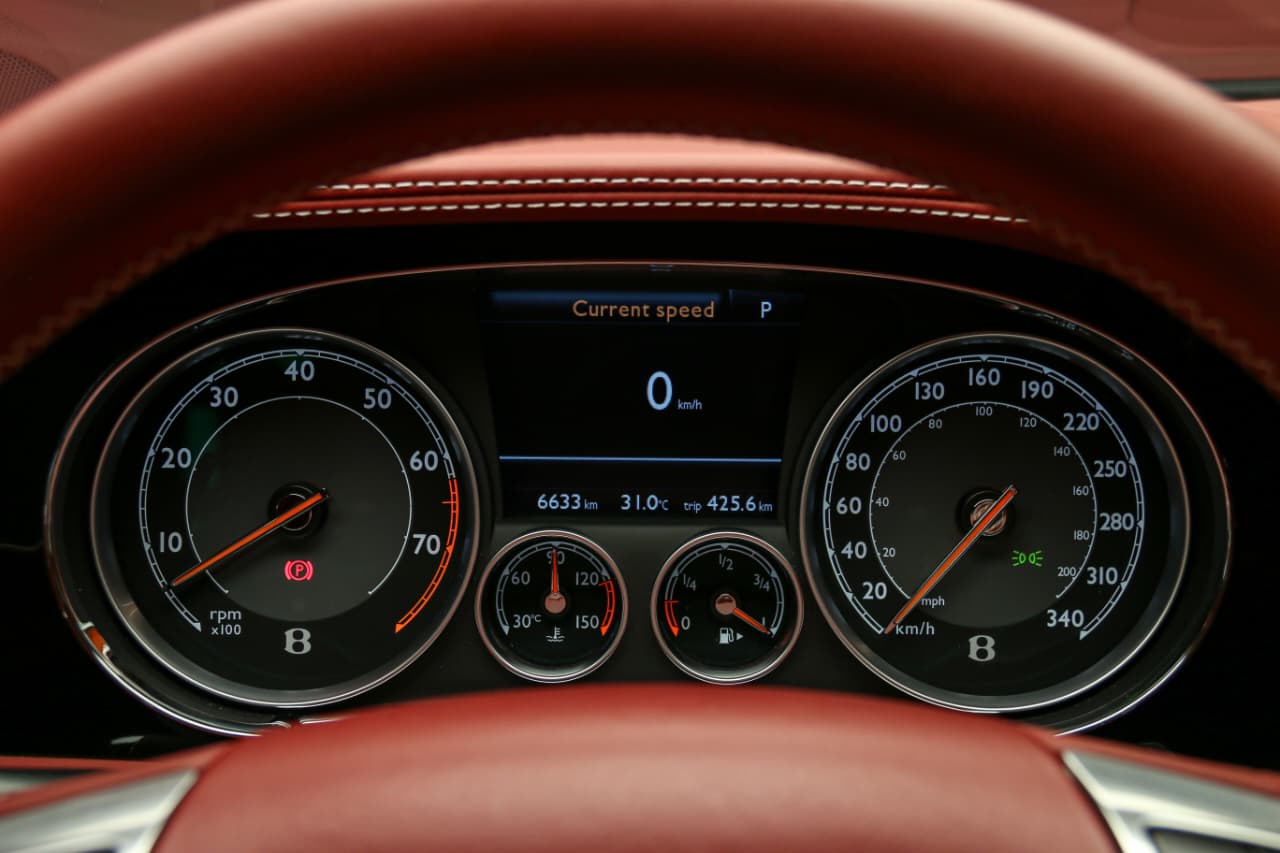 WhatsApp Image 2025-10-26 at 17.43.31