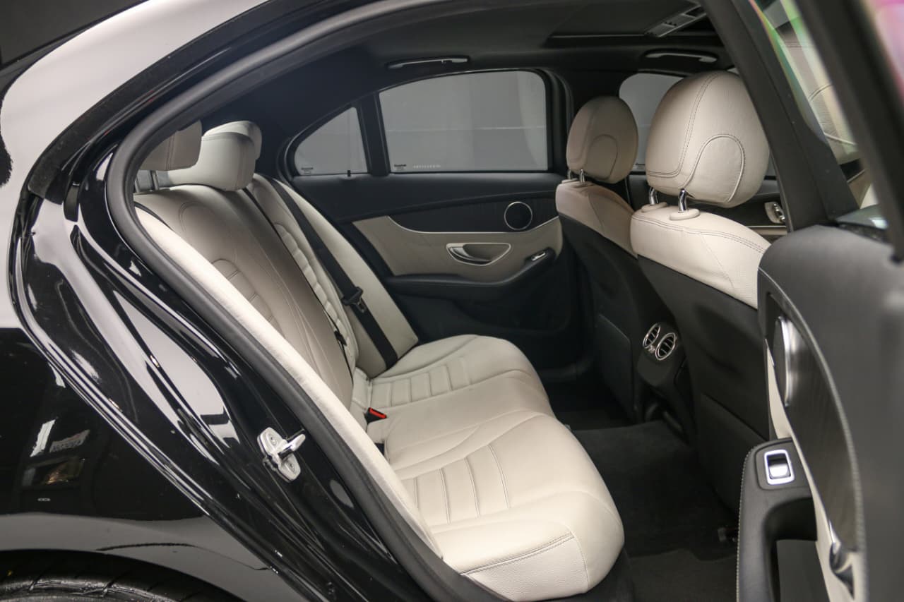 WhatsApp Image 2025-11-03 at 09.31.04 (1)