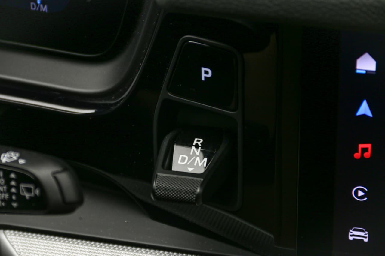 WhatsApp Image 2025-10-01 at 21.09.58