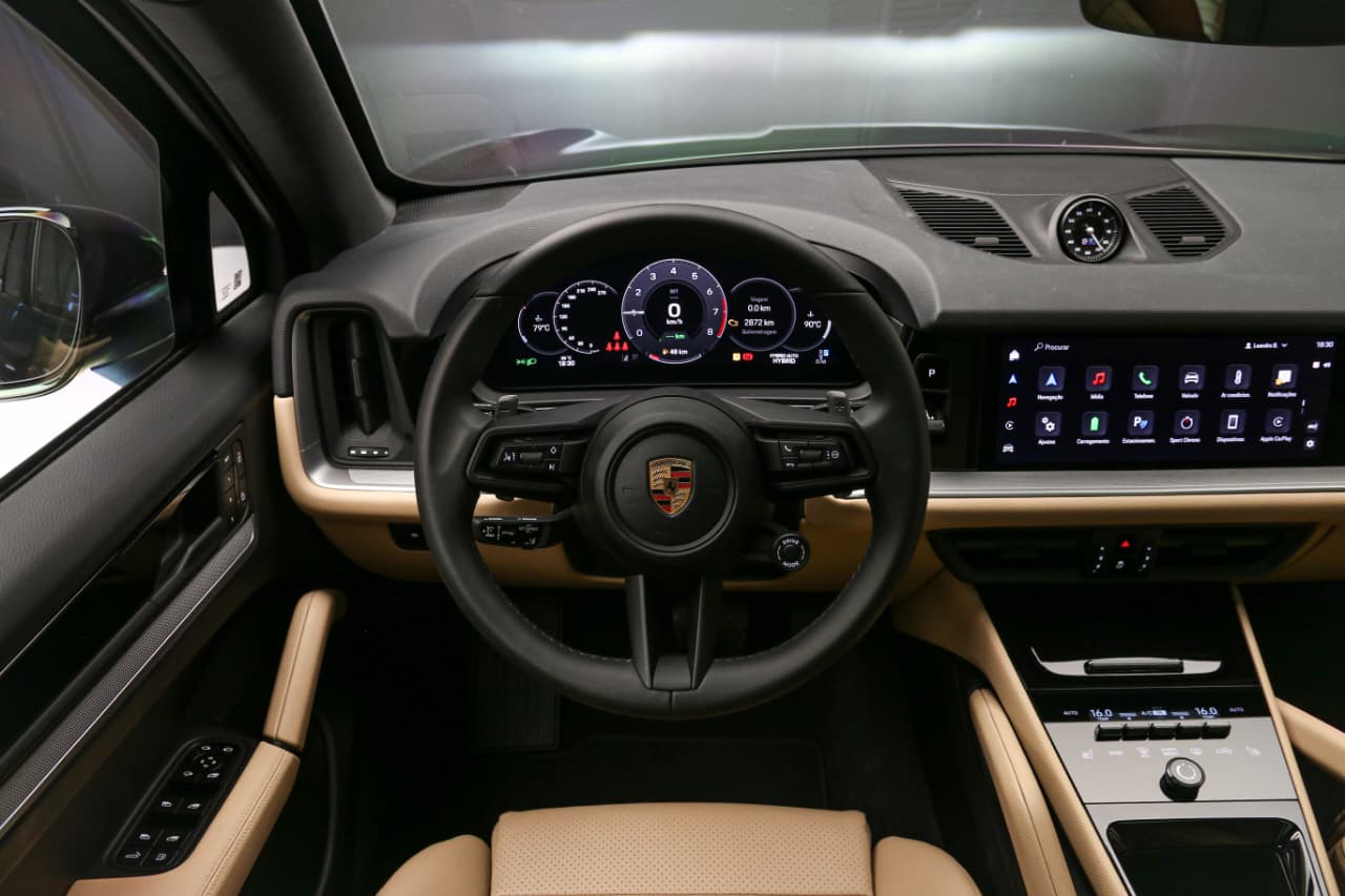 WhatsApp Image 2025-10-01 at 21.09.59 (1)