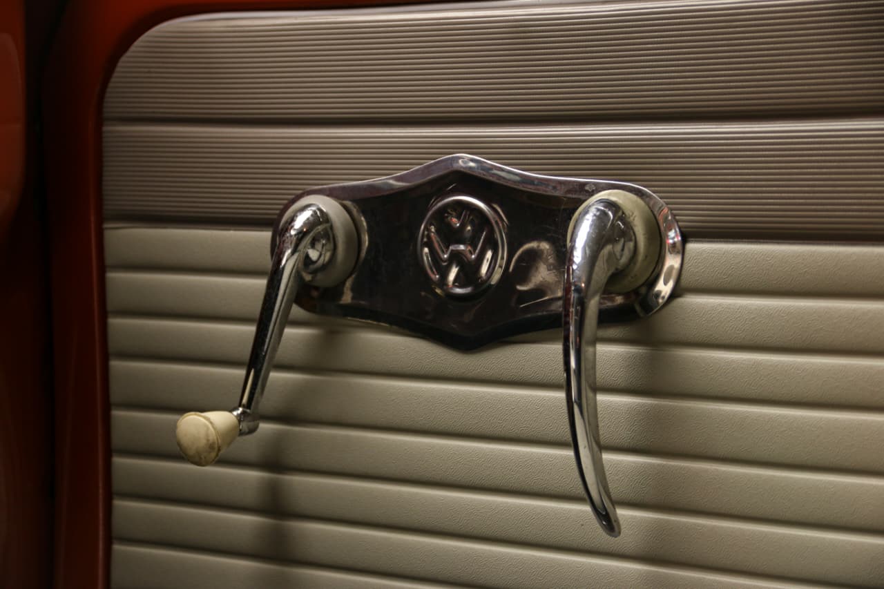 WhatsApp Image 2025-12-04 at 11.59.50