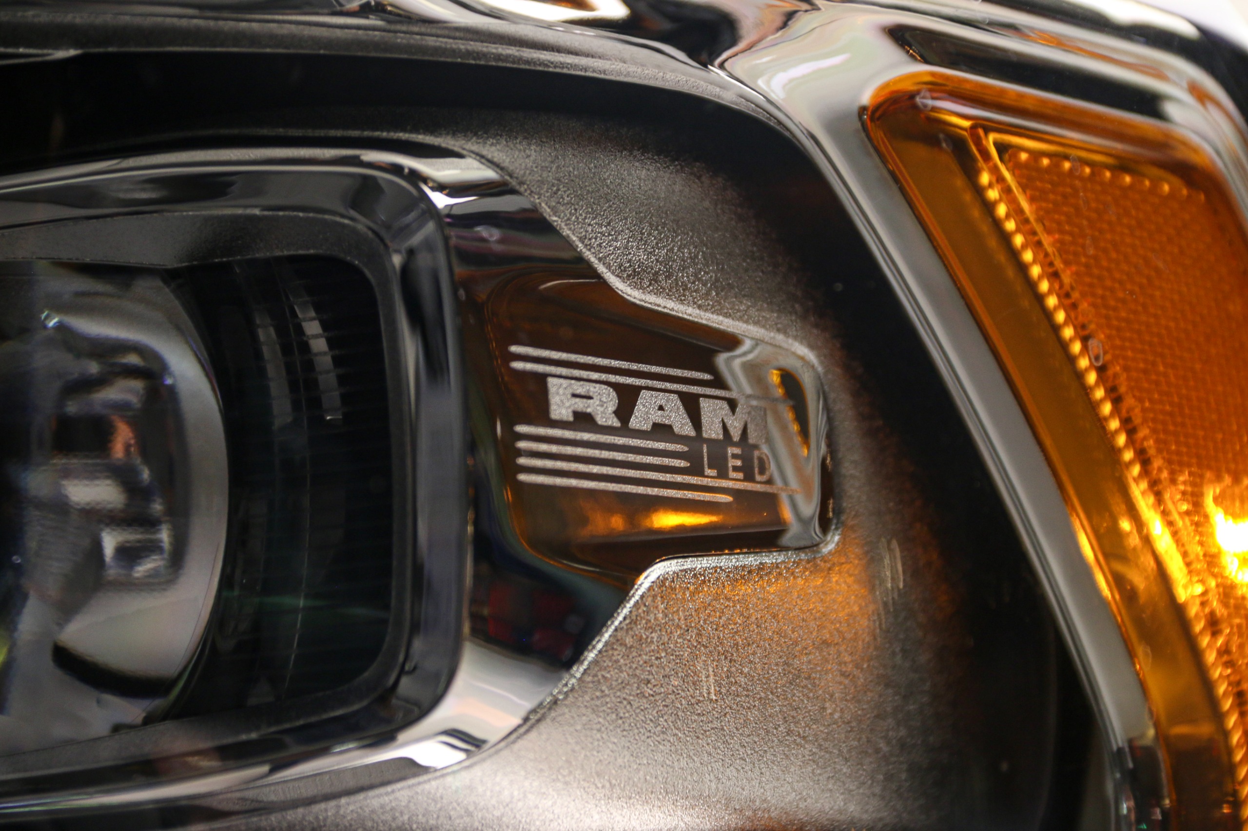 WhatsApp Image 2025-12-04 at 15.16.44