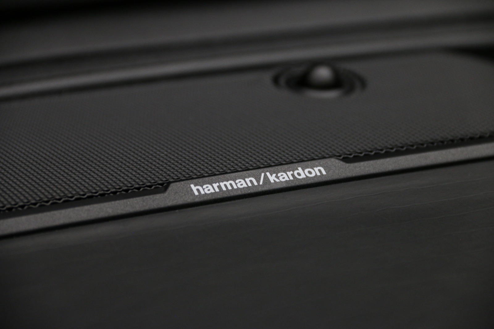 WhatsApp Image 2025-12-04 at 15.16.46 (1)