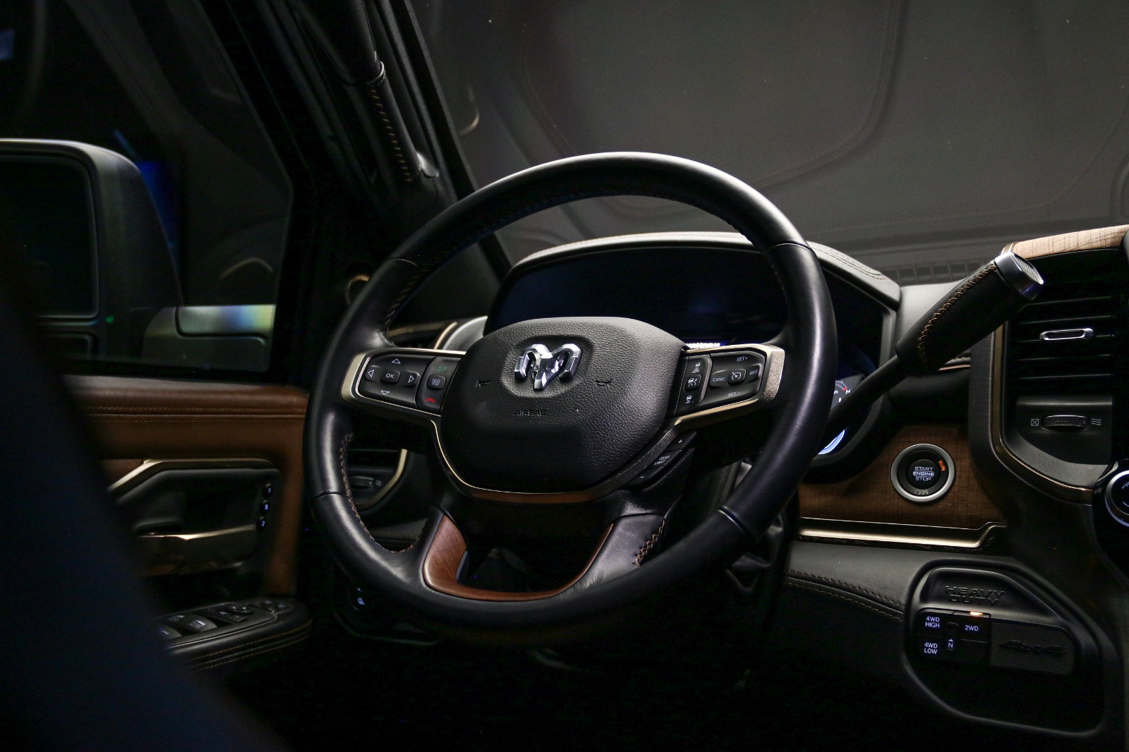 WhatsApp Image 2025-12-04 at 15.16.46 (3)