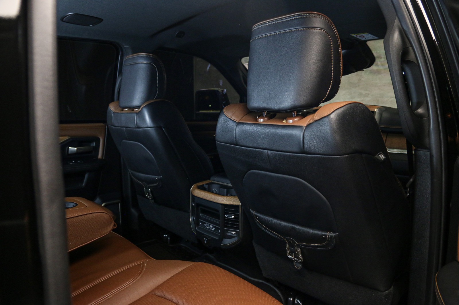 WhatsApp Image 2025-12-04 at 15.16.48