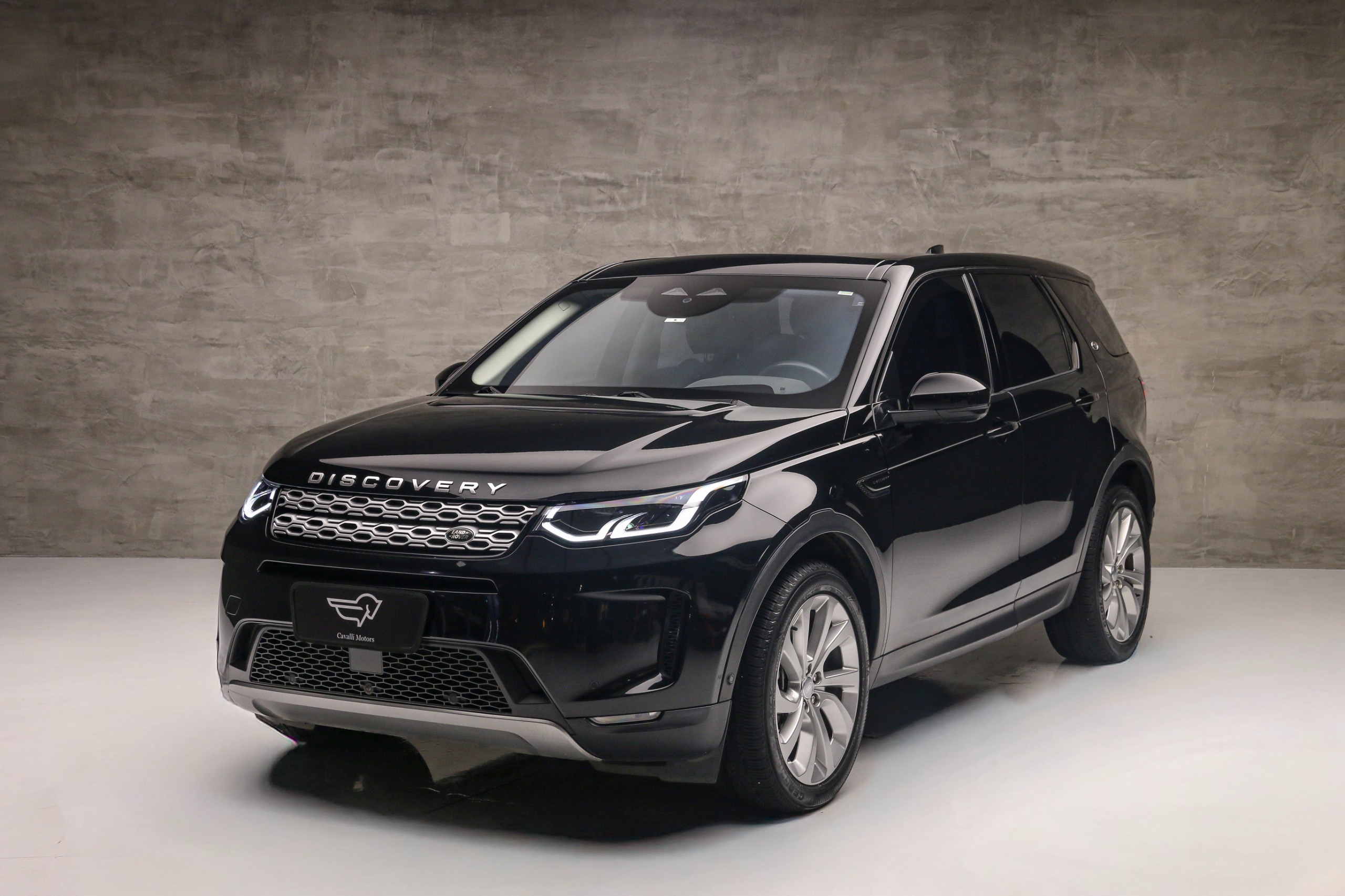 WhatsApp Image 2025-12-08 at 11.44.31