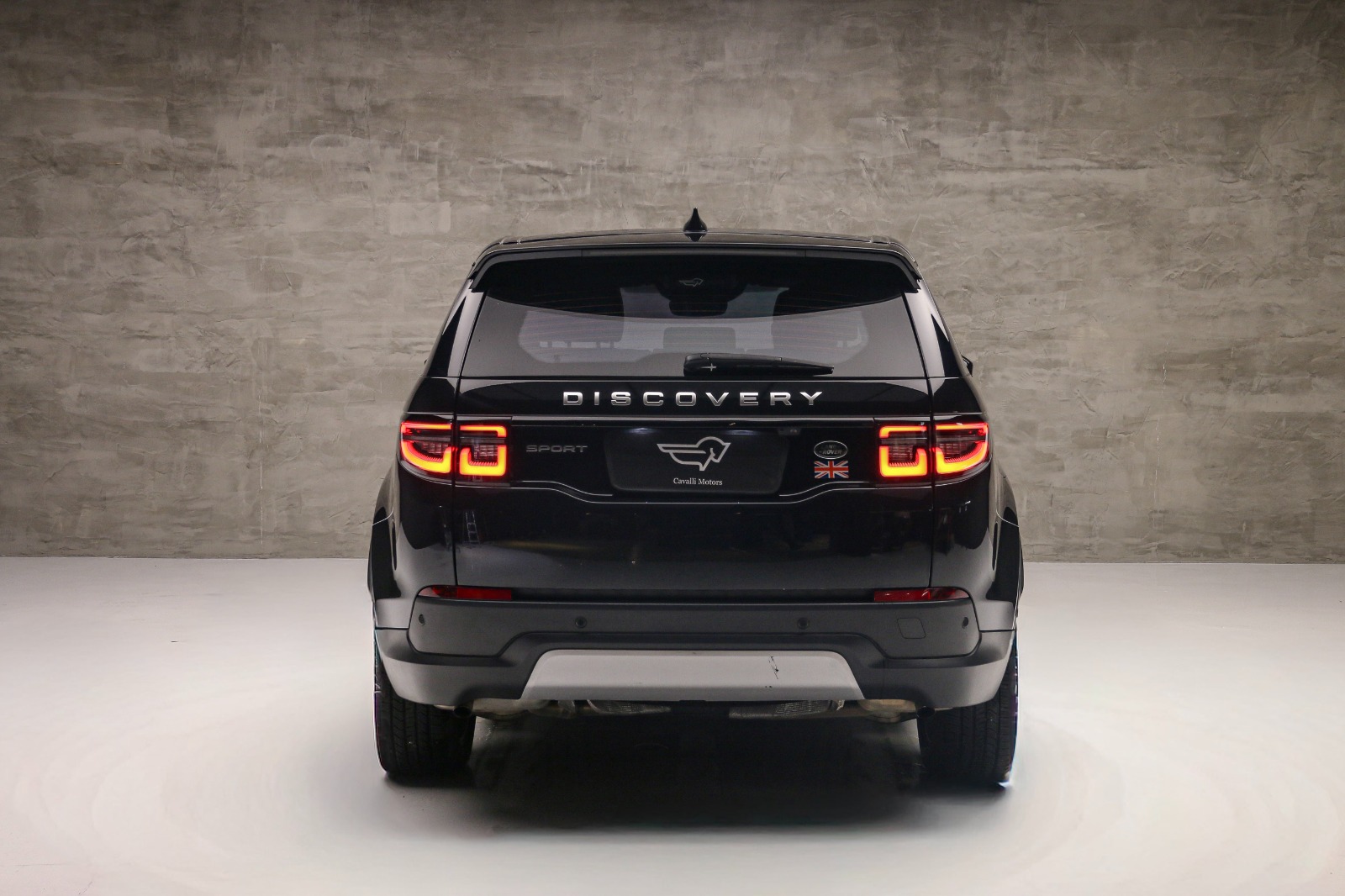 WhatsApp Image 2025-12-08 at 11.44.32 (3)