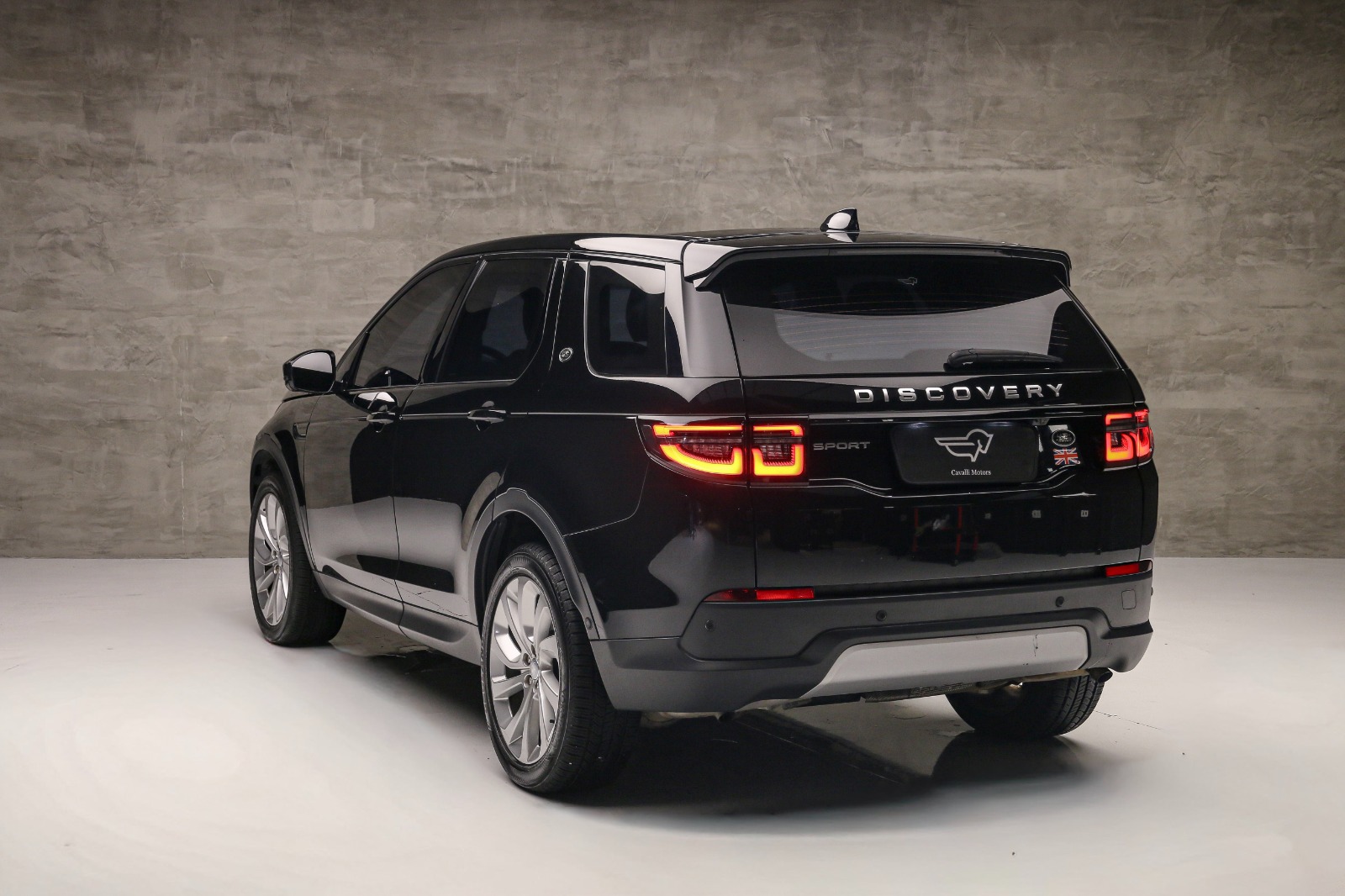 WhatsApp Image 2025-12-08 at 11.44.33