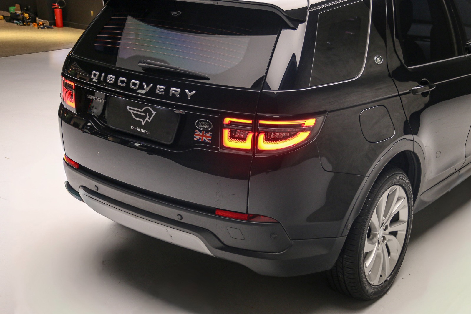 WhatsApp Image 2025-12-08 at 11.44.34 (3)