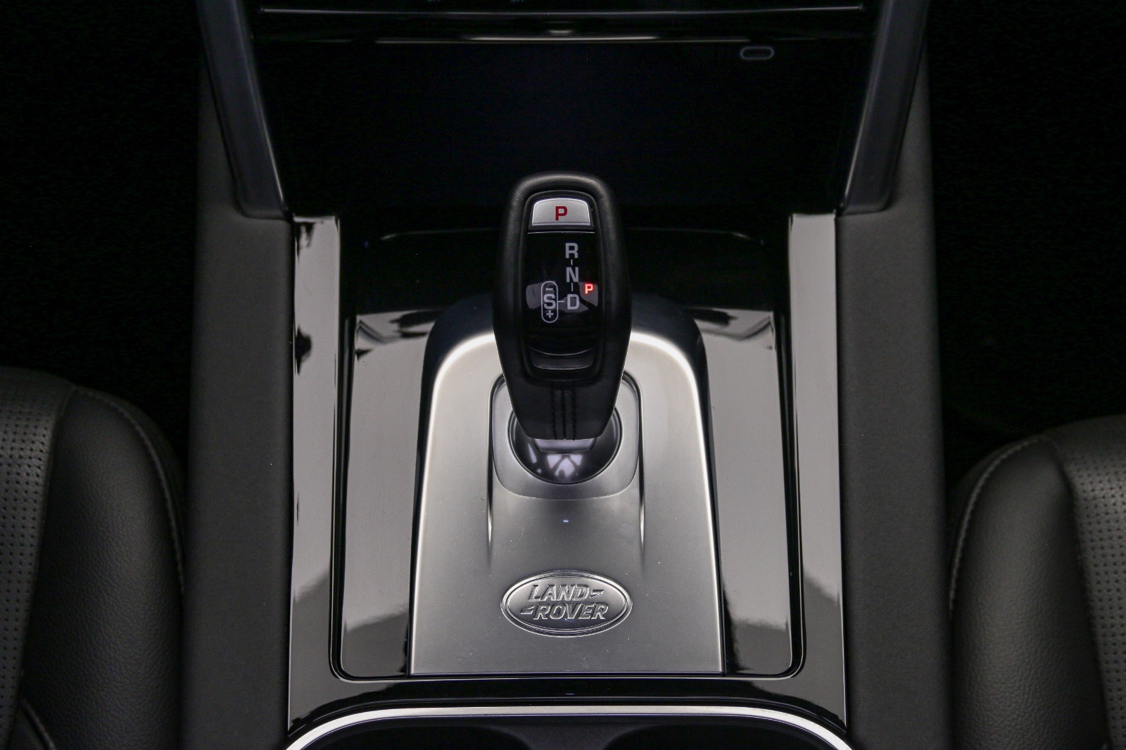 WhatsApp Image 2025-12-08 at 11.44.37 (3)