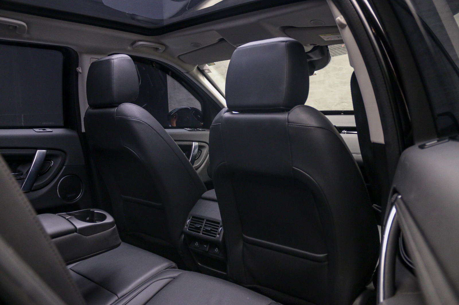 WhatsApp Image 2025-12-08 at 11.44.38 (2)